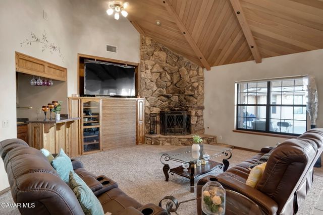 3249 Camino Hermanos, Lancaster, CA 93536
