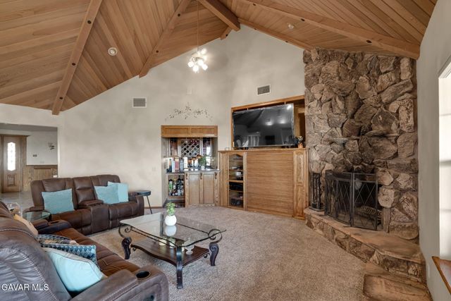 3249 Camino Hermanos, Lancaster, CA 93536