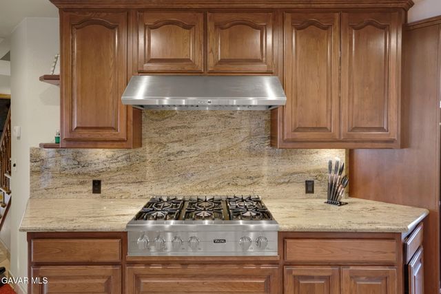 3249 Camino Hermanos, Lancaster, CA 93536