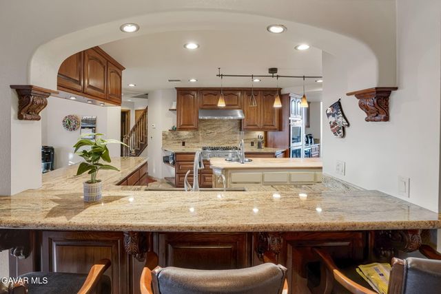 3249 Camino Hermanos, Lancaster, CA 93536