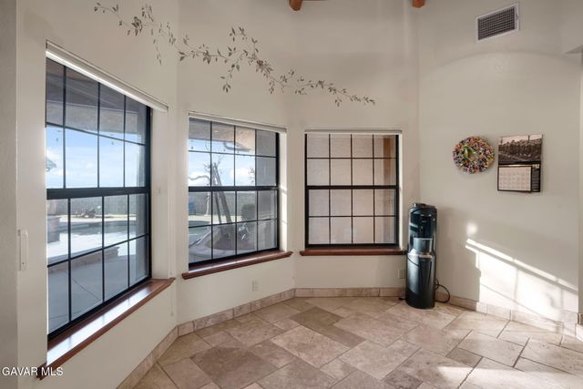 3249 Camino Hermanos, Lancaster, CA 93536
