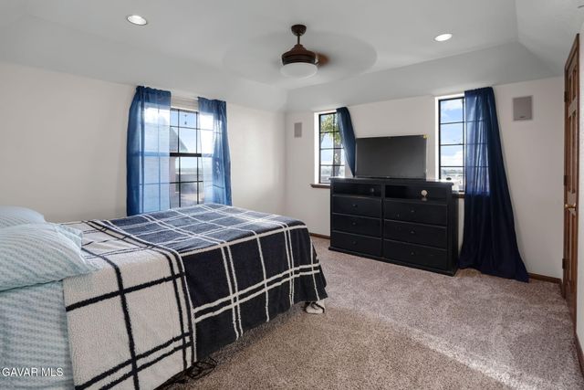 3249 Camino Hermanos, Lancaster, CA 93536