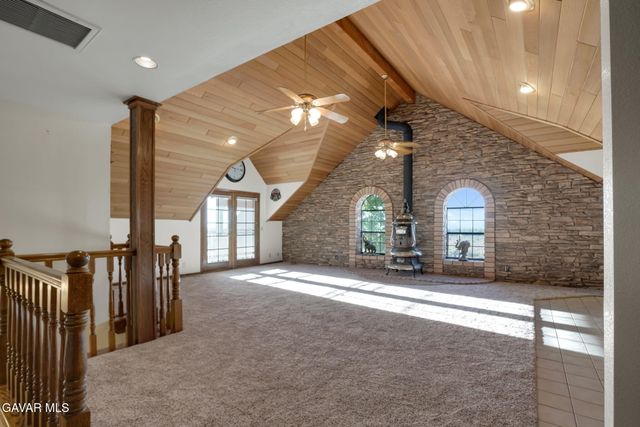 3249 Camino Hermanos, Lancaster, CA 93536