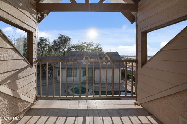 3249 Camino Hermanos, Lancaster, CA 93536