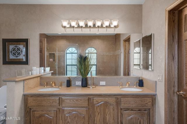 3249 Camino Hermanos, Lancaster, CA 93536