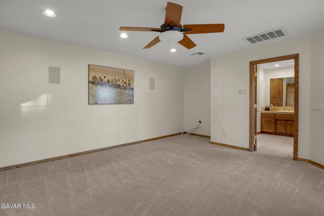 3249 Camino Hermanos, Lancaster, CA 93536