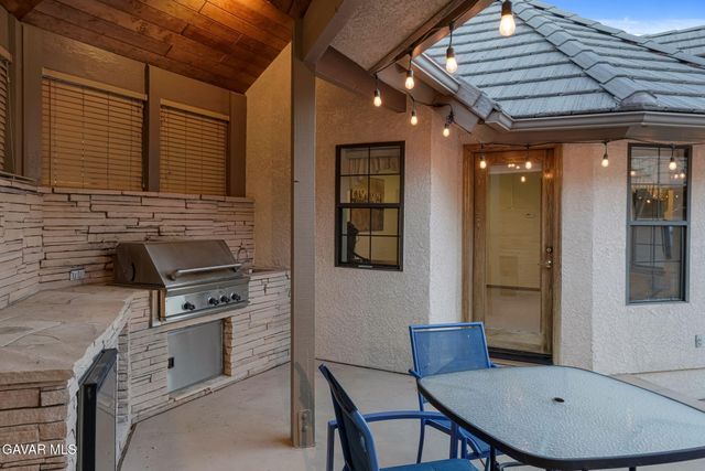 3249 Camino Hermanos, Lancaster, CA 93536