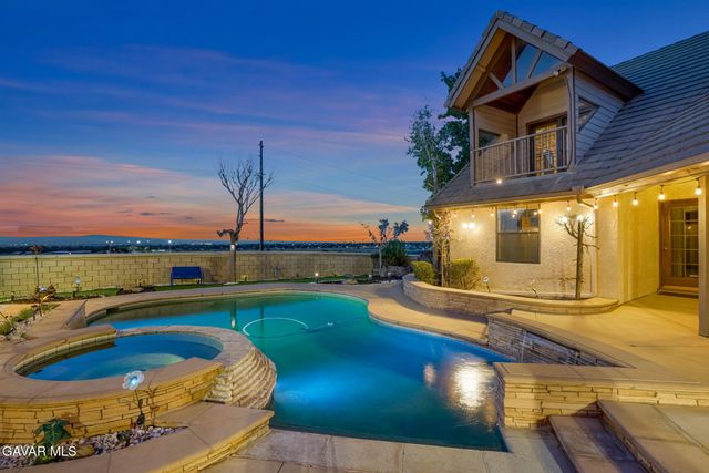 3249 Camino Hermanos, Lancaster, CA 93536