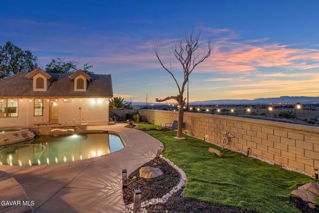 3249 Camino Hermanos, Lancaster, CA 93536