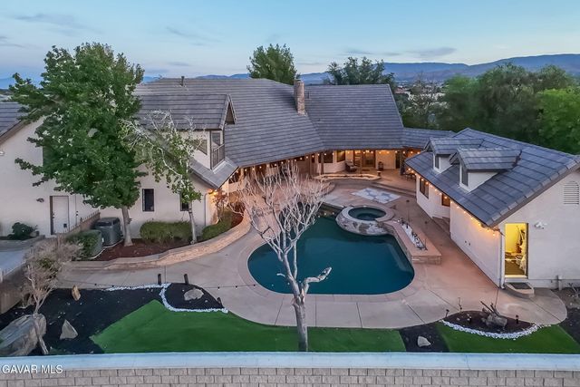3249 Camino Hermanos, Lancaster, CA 93536
