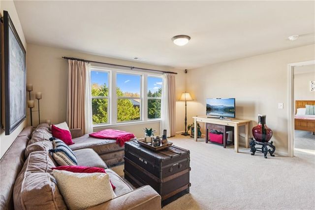 1445 Thunder Gulch Pass, Suwanee, GA 30024