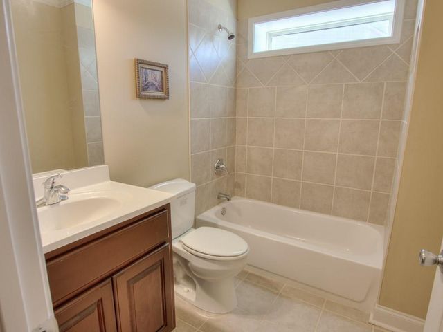 1445 Thunder Gulch Pass, Suwanee, GA 30024