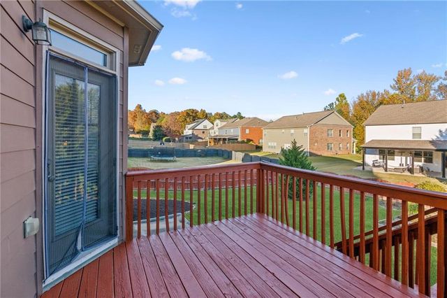 1445 Thunder Gulch Pass, Suwanee, GA 30024