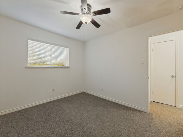 2109 Via Estrada, Carrollton, TX 75006