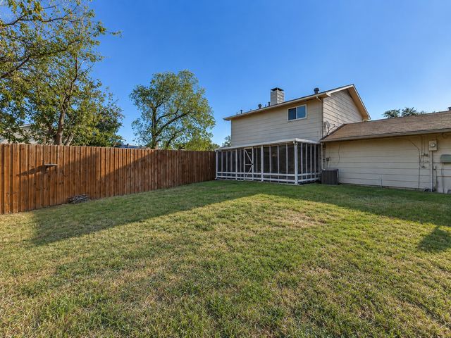 2109 Via Estrada, Carrollton, TX 75006