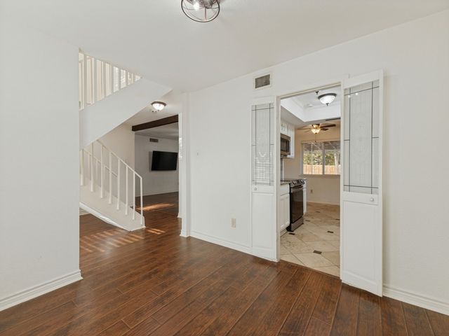 2109 Via Estrada, Carrollton, TX 75006