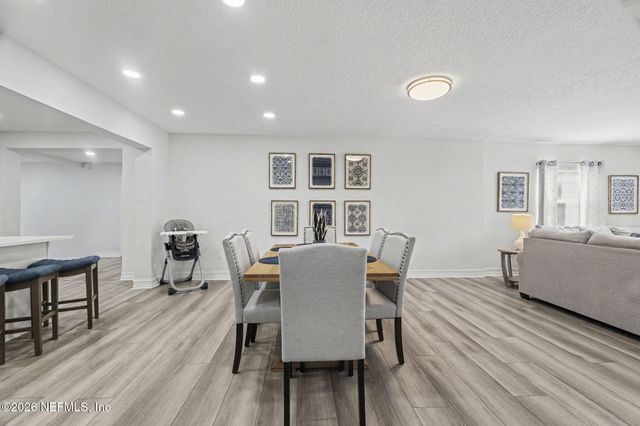 1702 7TH Street N, Jacksonville Beach, FL 32250