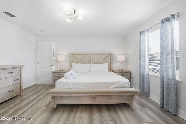 1702 7TH Street N, Jacksonville Beach, FL 32250