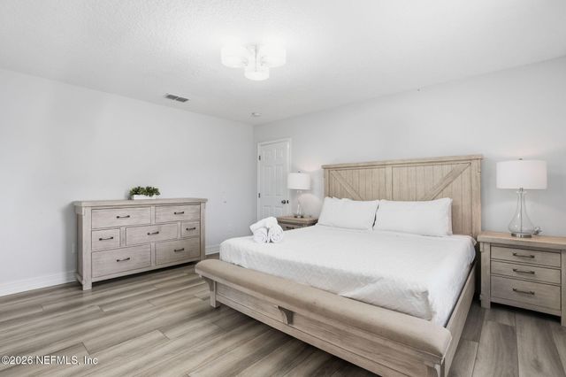 1702 7TH Street N, Jacksonville Beach, FL 32250