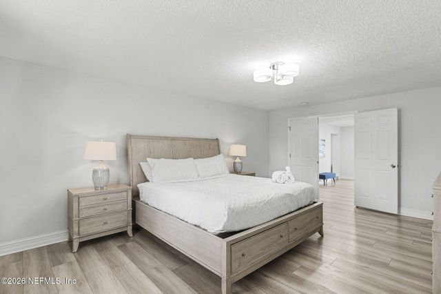 1702 7TH Street N, Jacksonville Beach, FL 32250