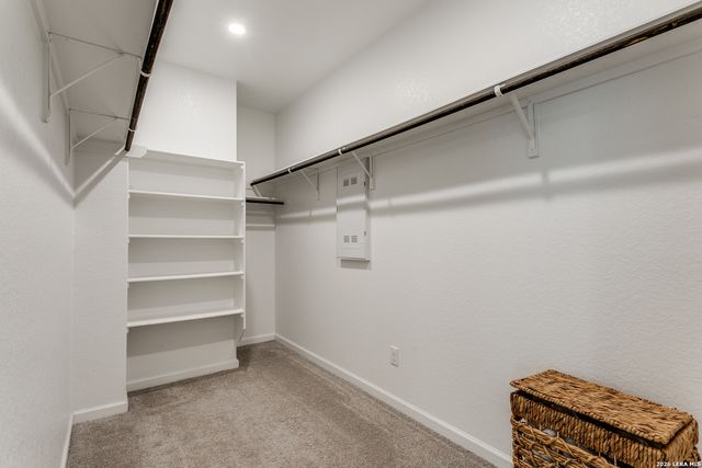 2134 Knippa, San Antonio, TX 78253