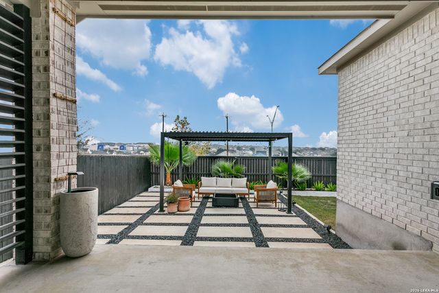 2134 Knippa, San Antonio, TX 78253