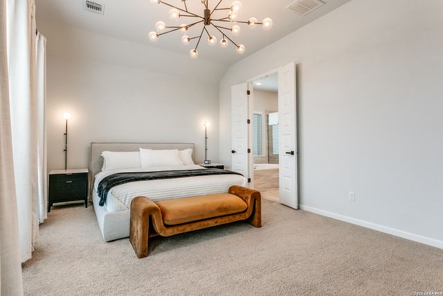 2134 Knippa, San Antonio, TX 78253