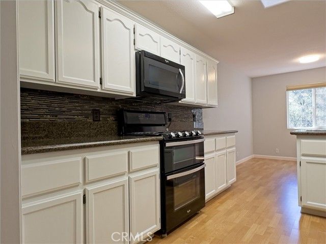 14279 Carnegie, Magalia, CA 95954