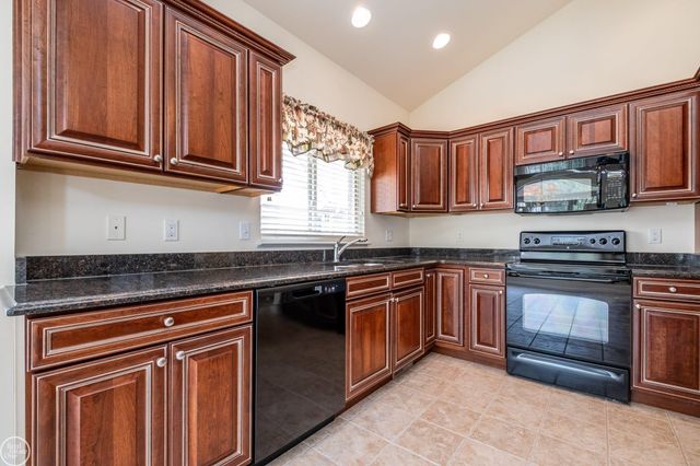 16611 Ventura Circle, Clinton Township, MI 48038