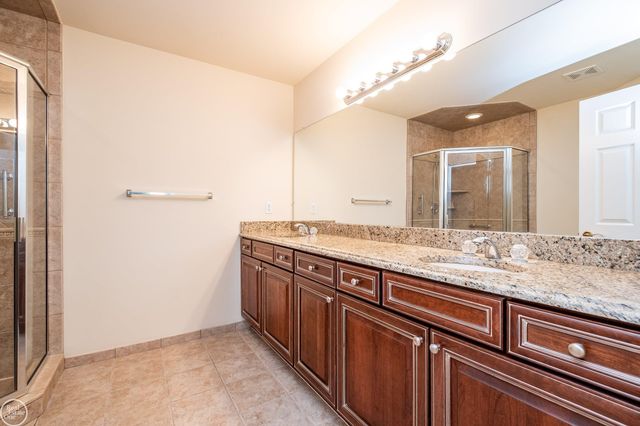 16611 Ventura Circle, Clinton Township, MI 48038