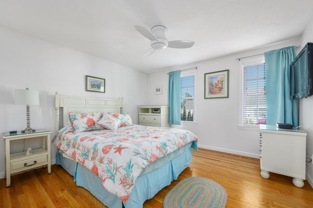 549 Center Street APT 5, Dennis Port, MA 02639