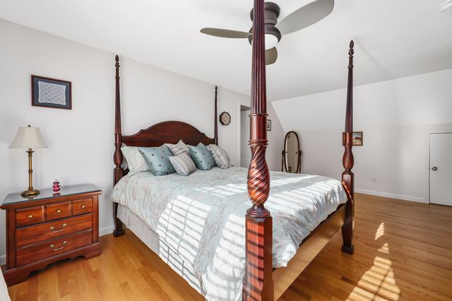 549 Center Street APT 5, Dennis Port, MA 02639