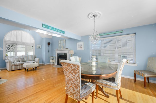 549 Center Street APT 5, Dennis Port, MA 02639