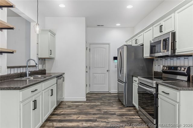 716 Roanoke Drive, Raeford, NC 28376