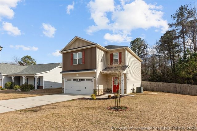716 Roanoke Drive, Raeford, NC 28376