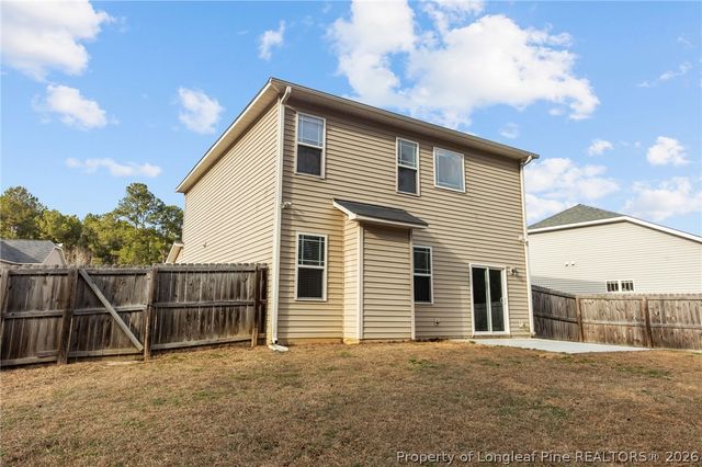 716 Roanoke Drive, Raeford, NC 28376