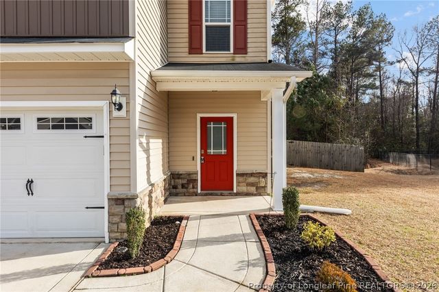 716 Roanoke Drive, Raeford, NC 28376