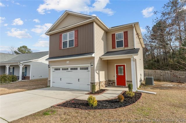 716 Roanoke Drive, Raeford, NC 28376