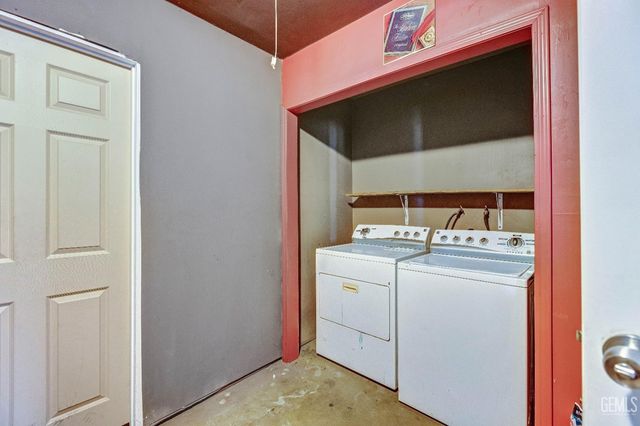 5512 Appletree Lane, Bakersfield, CA 93309