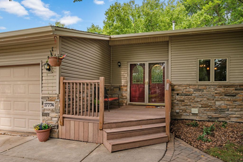 17774 Weaver Lake Drive, Maple Grove, MN 55311 — photo 3