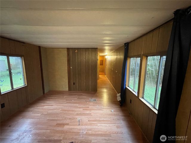 8540 Juniper Place, Maple Falls, WA 98266