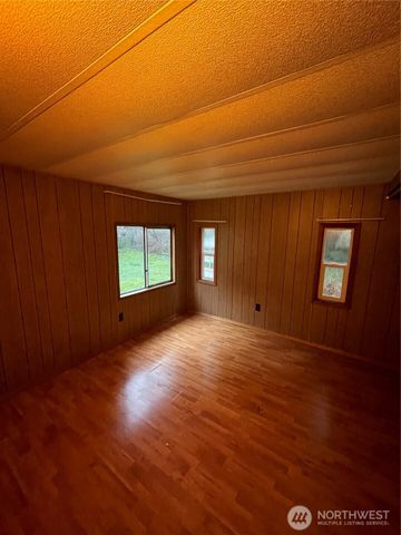 8540 Juniper Place, Maple Falls, WA 98266