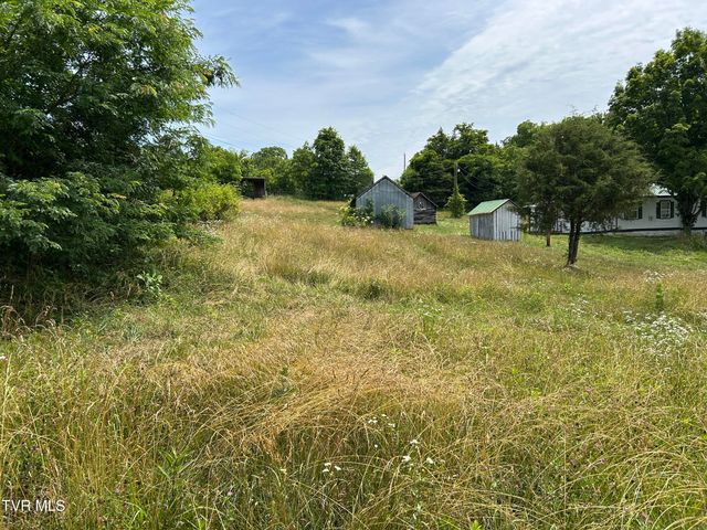 2088 Clinch Valley Road, Thorn Hill, TN 37881