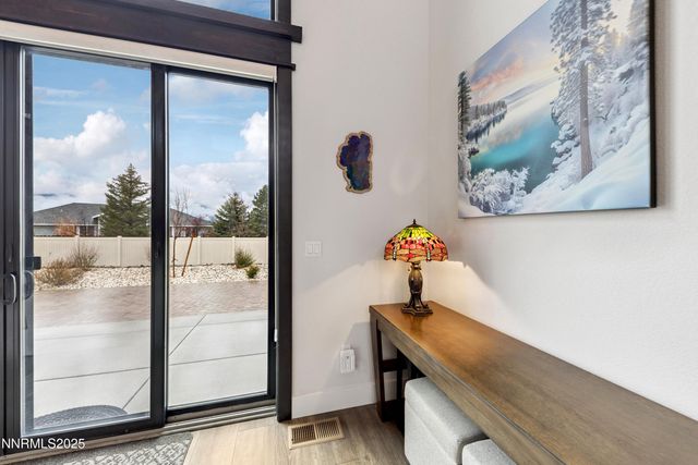 912 Holstein Court, Gardnerville, NV 89460