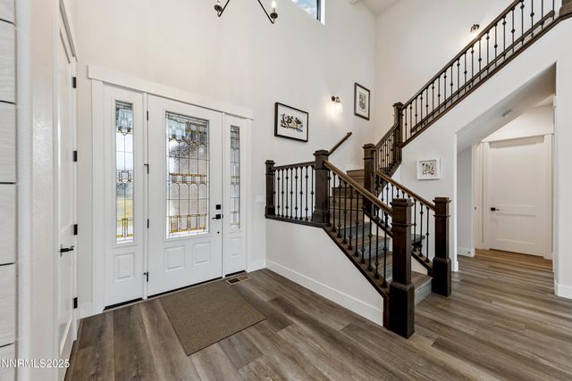 912 Holstein Court, Gardnerville, NV 89460