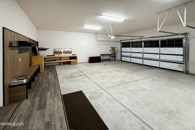 912 Holstein Court, Gardnerville, NV 89460