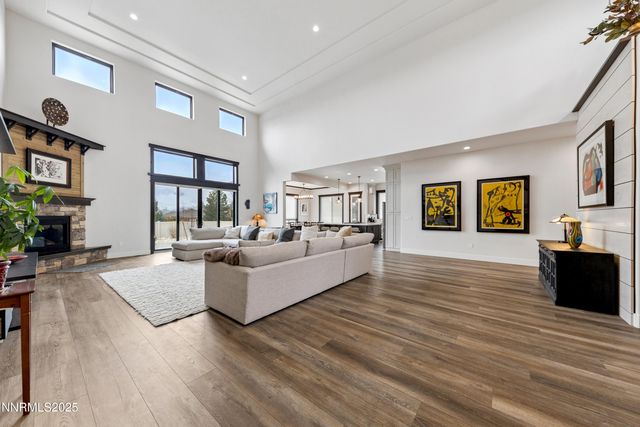 912 Holstein Court, Gardnerville, NV 89460