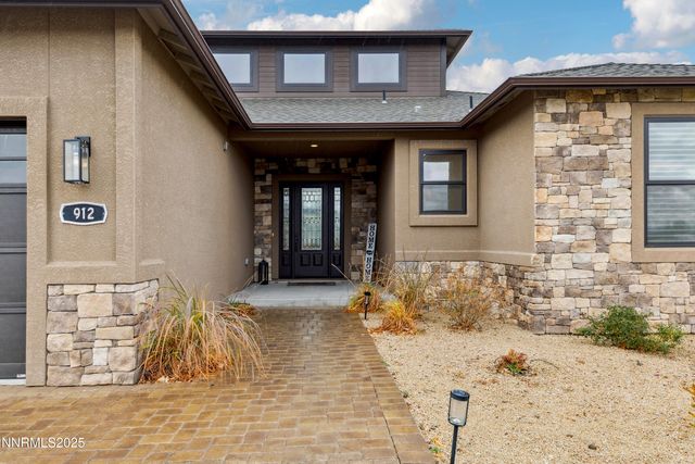 912 Holstein Court, Gardnerville, NV 89460