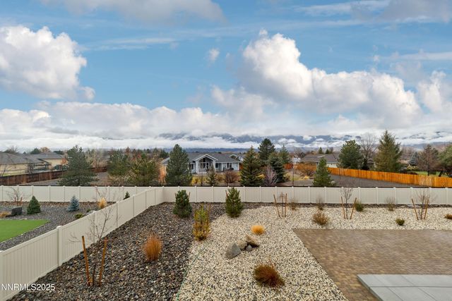 912 Holstein Court, Gardnerville, NV 89460