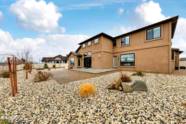 912 Holstein Court, Gardnerville, NV 89460